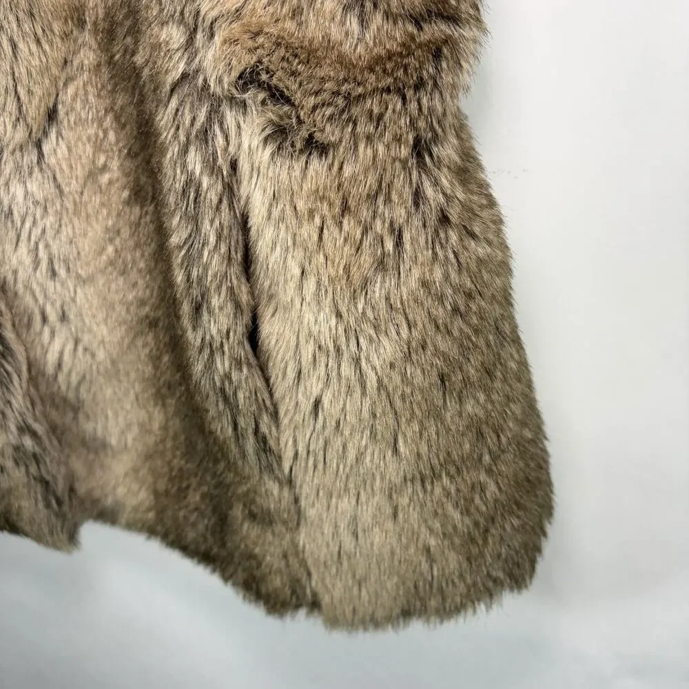 Banana Republic Faux Fur Vest Womens Size Small Brown Quilted Insulated Lining